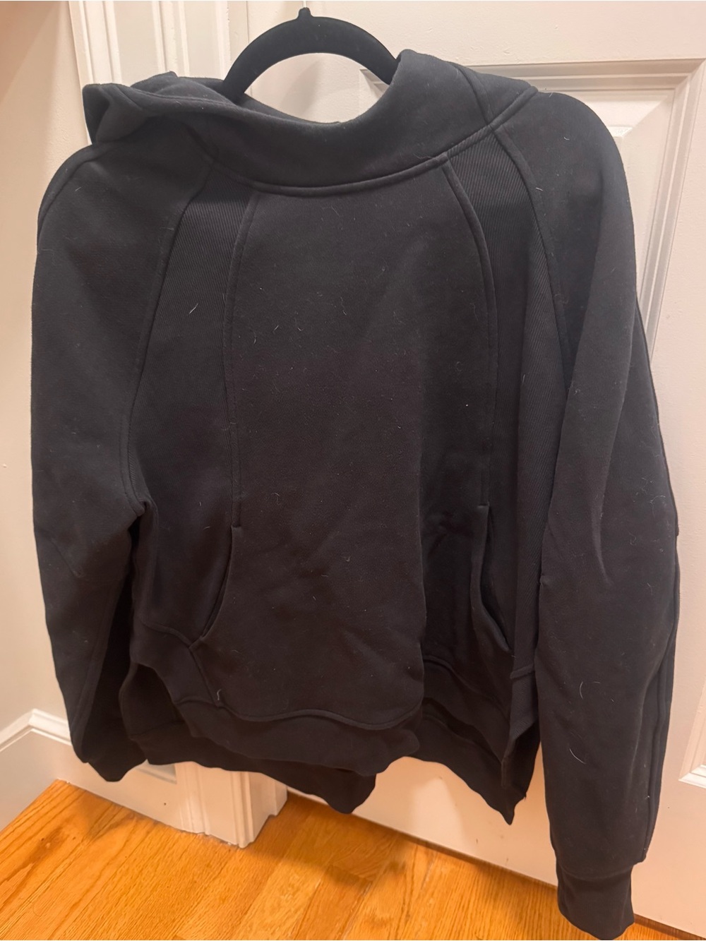lululemon athletica Black Hooded Pullover size M/L